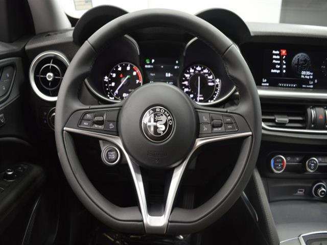 Alfa Romeo Stelvio 2018 photo 11